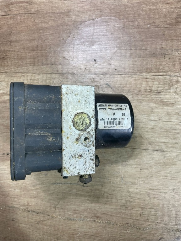 Pompă ABS Ford Fiesta 2006 1.4 TDCI 2S61-2M110-CE