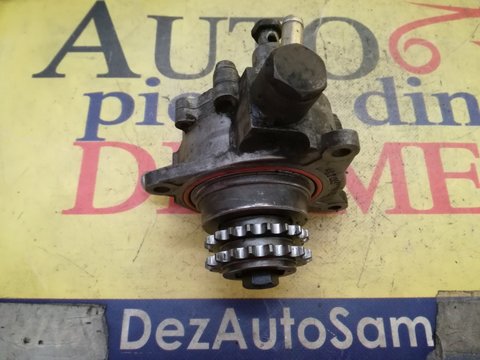 Pompă vacuum Nissan Navara d22 d40 2.5 Nissan Pathfinder