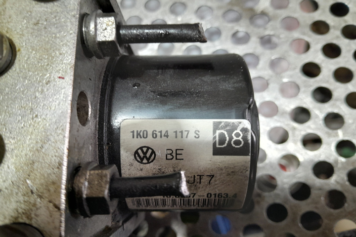 Pompa ABS 1K0907379AK / 1K0614117S 1K090