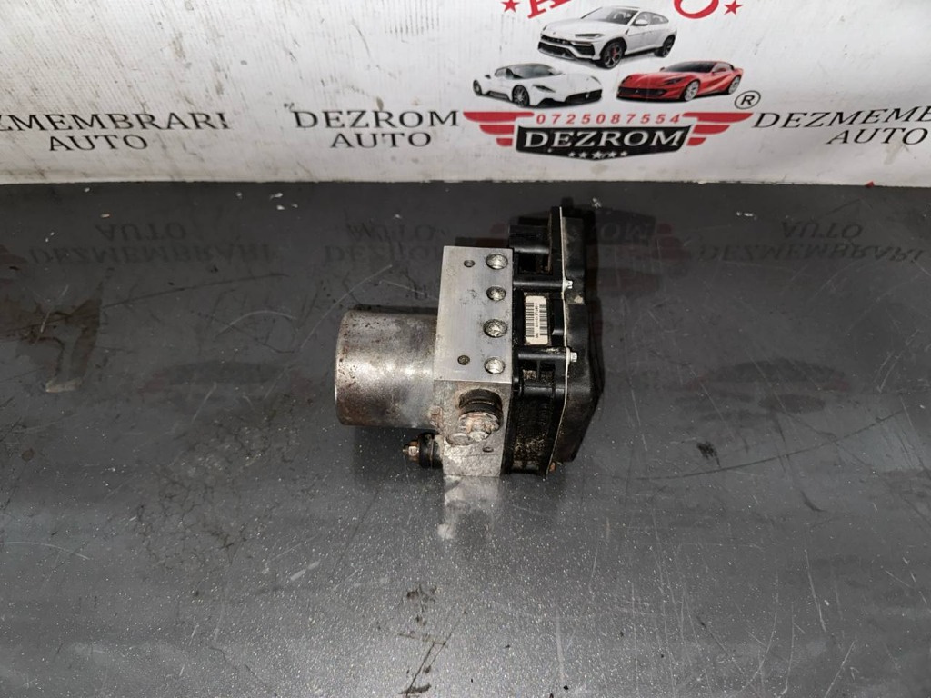 Pompa ABS 9674677580 Peugeot 5008 I (0U_, 0E_) 2.0 HDi 150 cai