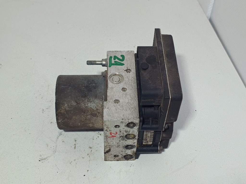 Pompa ABS Audi A4 B7 sedan S-Line 8E0910517H / 8E0