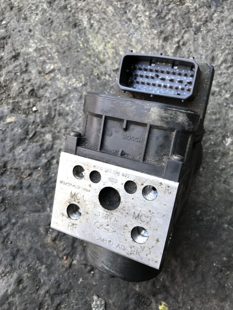Pompa abs Ford Transit 2000 - 2006 cod 0