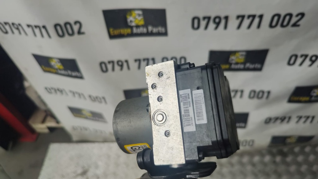 Pompa ABS Hyundai i30 1.6 CRDI cod motor