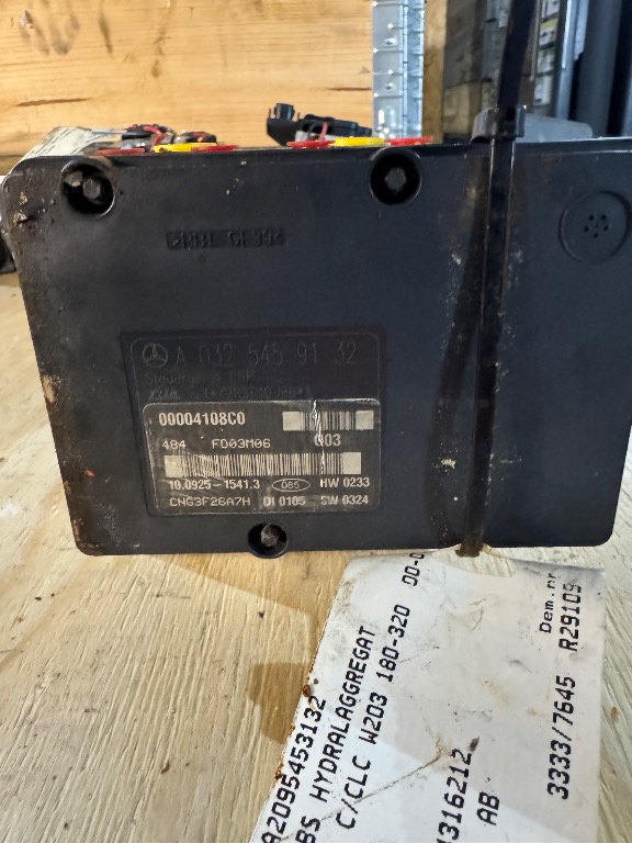 Pompa abs mercedes clc / c - klass w203 cod A0044312912