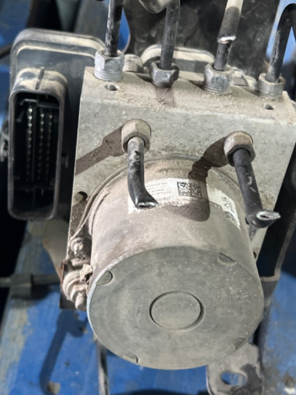 Pompa abs opel crossland x 9822373680