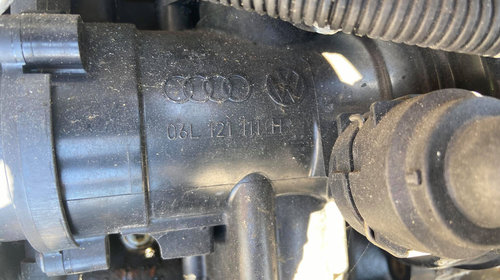 Pompa apa Audi A4 A5 1.8 TFSI CJE 06L121