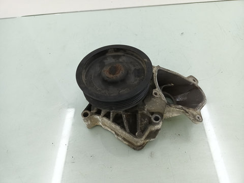 Pompa apa BMW E60/61 3.0 D 306D3 2004-2007 7790045 DezP: 17572