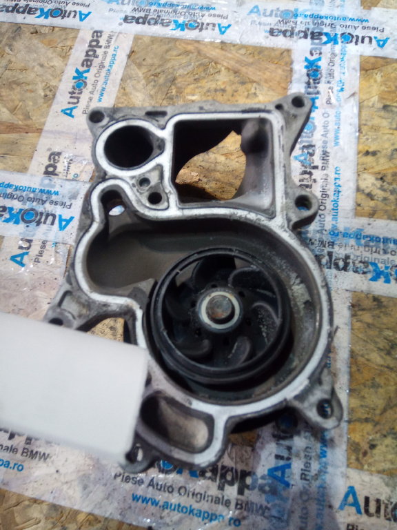 Pompa apa Bmw X1 E84 an 2012 N47 cod piesa 7810833
