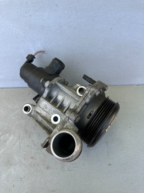 Pompa apa Mercedes Benz A-Class 2.2 CDI cod a65120
