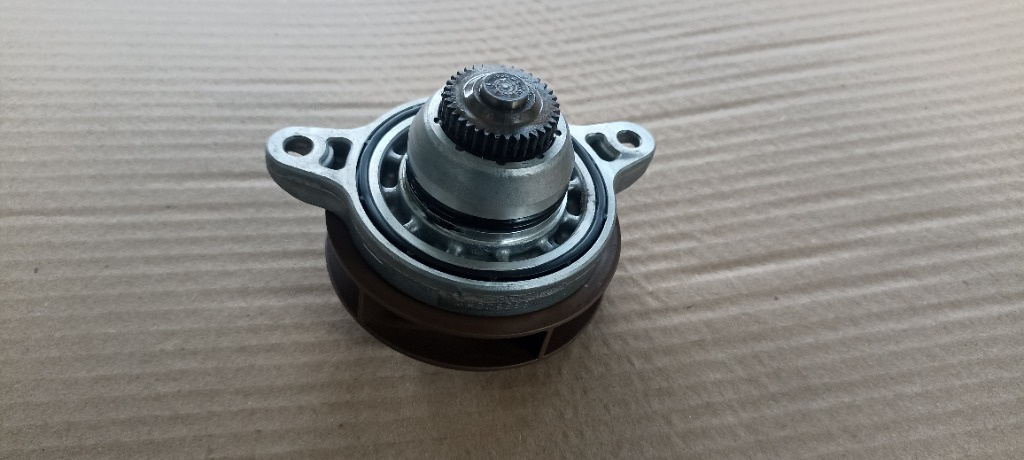 Pompa apa Mercedes G-Class W463, 4.0 V8, A1772000400