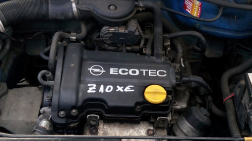 Pompa apa Opel Corsa C 2003 Hatchback 1.