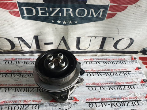 Pompa apa originala VW Golf V 1.4 TSI 160 cai motor CAVD cod piesa : 03C880727D