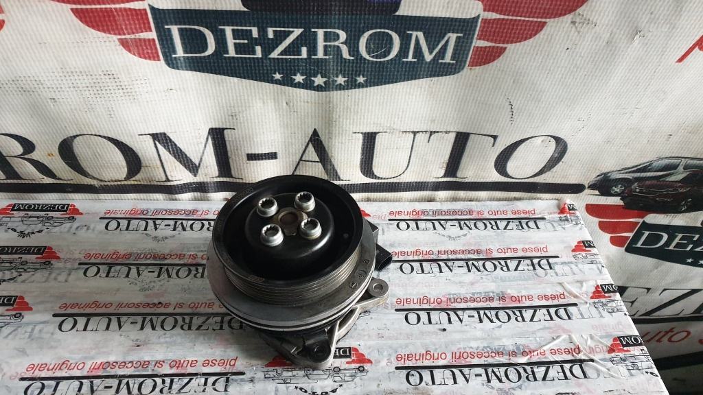 Pompa apa originala VW Passat B7 1.4 TSI 160 cai motor CTHD cod piesa : 03C880727D