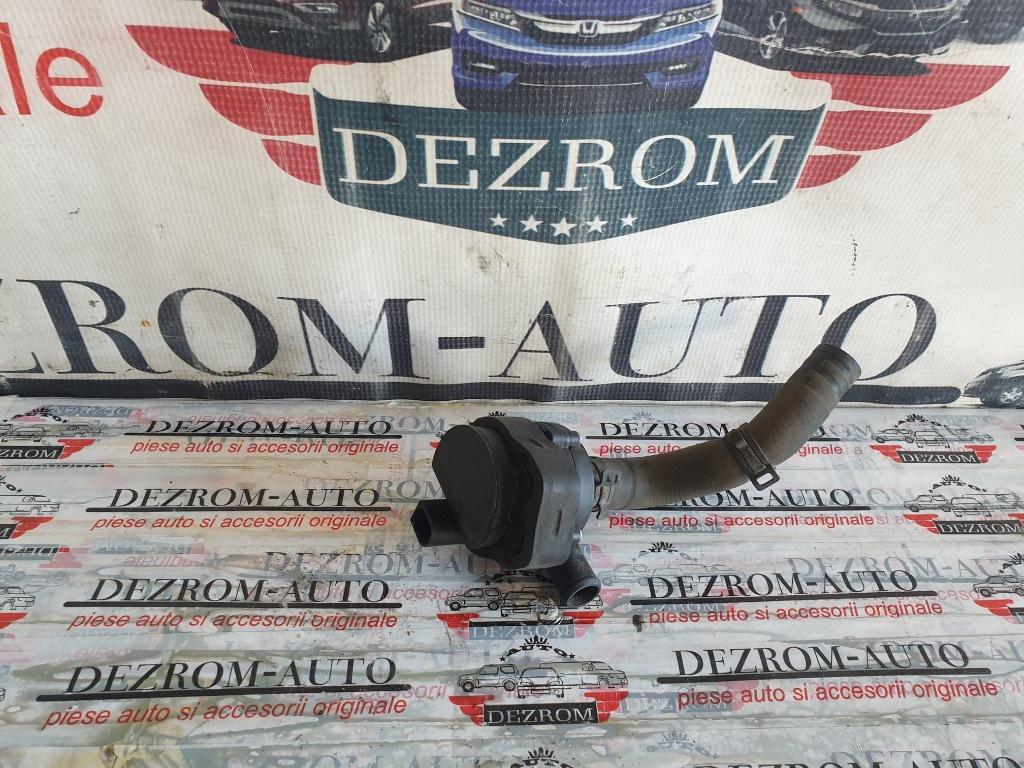 Pompa auxiliara apa Mercedes-Benz CLA Shooting Bra
