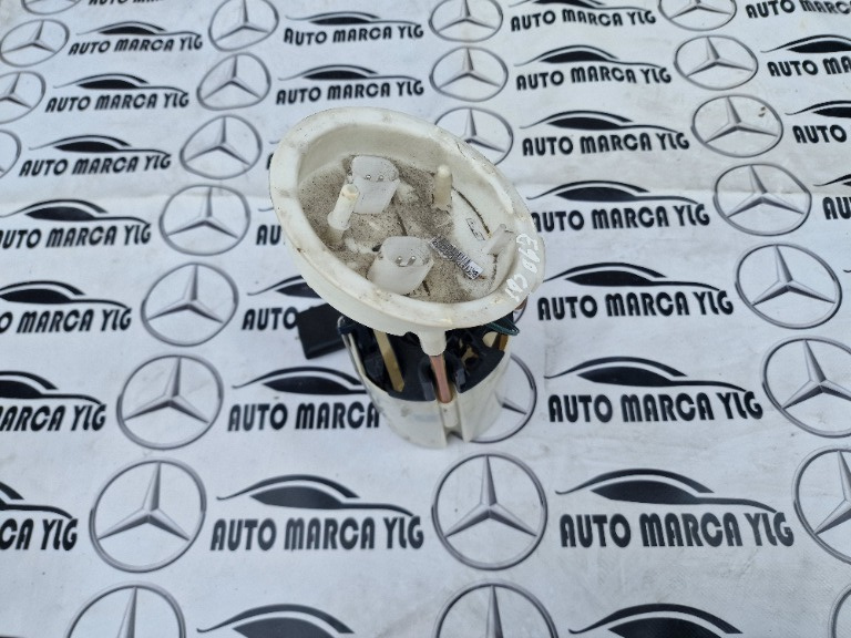 Pompa benzina BMW E90 318i cod 6763850