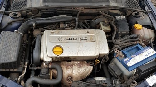 Pompa benzina Opel Vectra B 2001 CARAVAN