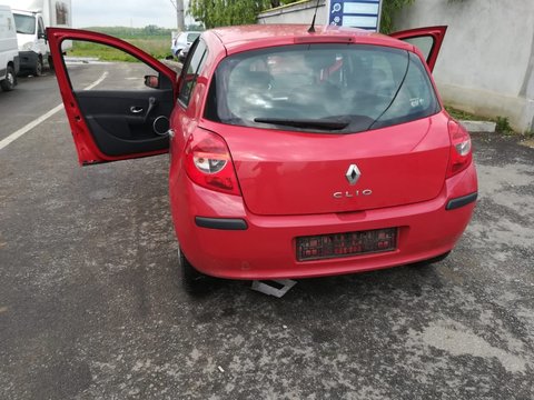 Pompa benzina Renault Clio III 2008 Hatchback 1149