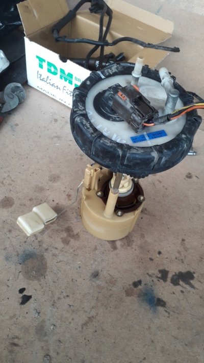 Pompa benzina/ sonda litrometrica din rezervor Dae