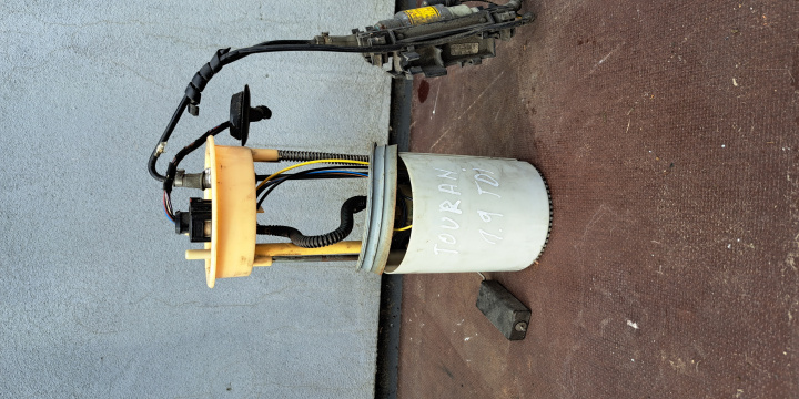Pompa combustibil 2023 original cod 1T0919050B Pom