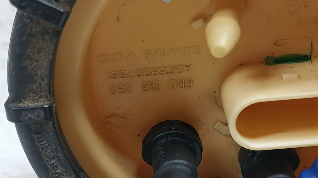 Pompa combustibil 6r0919050 Volkswagen V