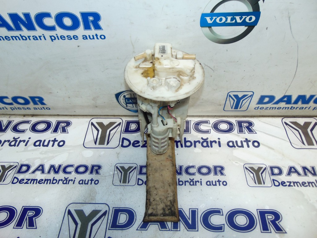 POMPA COMBUSTIBIL TOYOTA YARIS P13 1.0 VVTi / 1.3 VVTi AN 2012 COD 77704-0D070