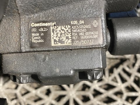 Pompa Dacia duster cod h8200704210 / A2C53252602
