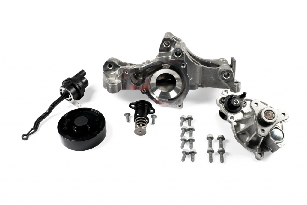 Pompa de apa, racire motor HEPU P439A-TH model BMW 3 (G20, G80, G28) 2019 2020 2021 2022 2023 2024