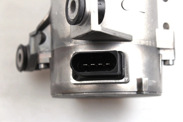 Pompa de apa, racire motor HEPU P481-TH la masina BMW 7 (E65, E66, E67) 2005 2006 2007 2008