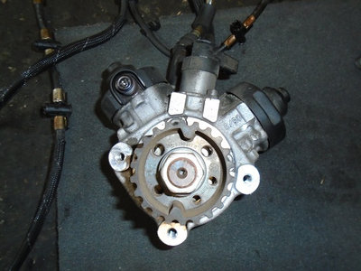 Pompa de inalta presiune Audi A4 B8 A5 2.7 TDI CAM