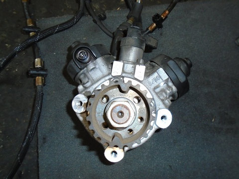 Pompa de inalta presiune Audi A4 B8 A5 2.7 TDI CAMA 2008-2012