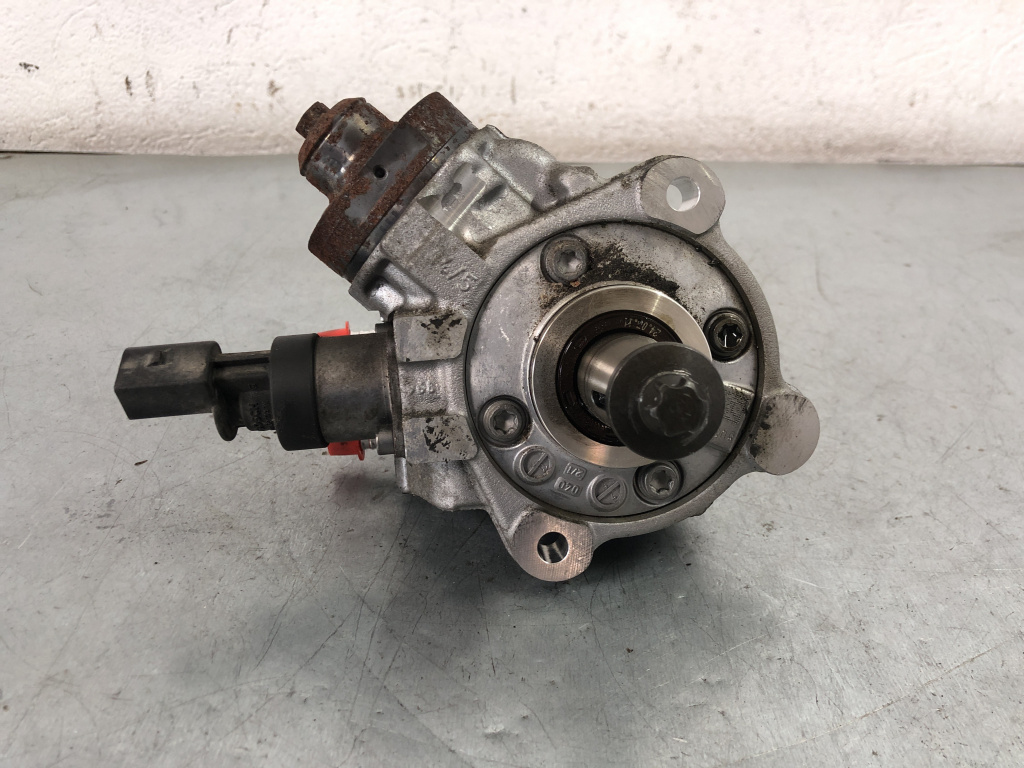 Pompa de injectie inalte BMW X1 E84 X-Drive N47D20C 177cp sedan 2011 (851086507)