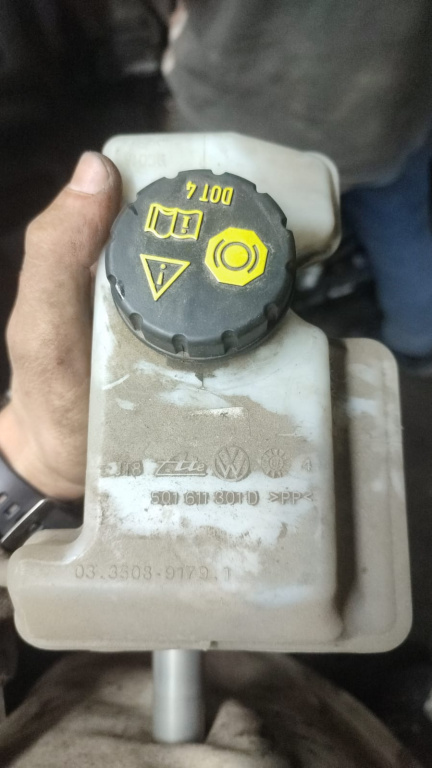 Pompa frana 5q1611301d 1.5 TSI DHFA Skod