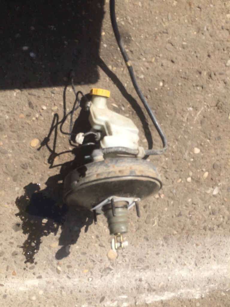 Pompa frana ford fiesta an 2004