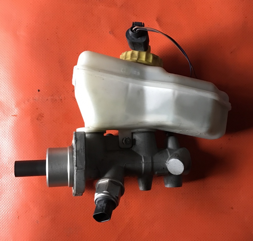 Pompa Frana VW Golf 4 1.4 benzina 1998-2004