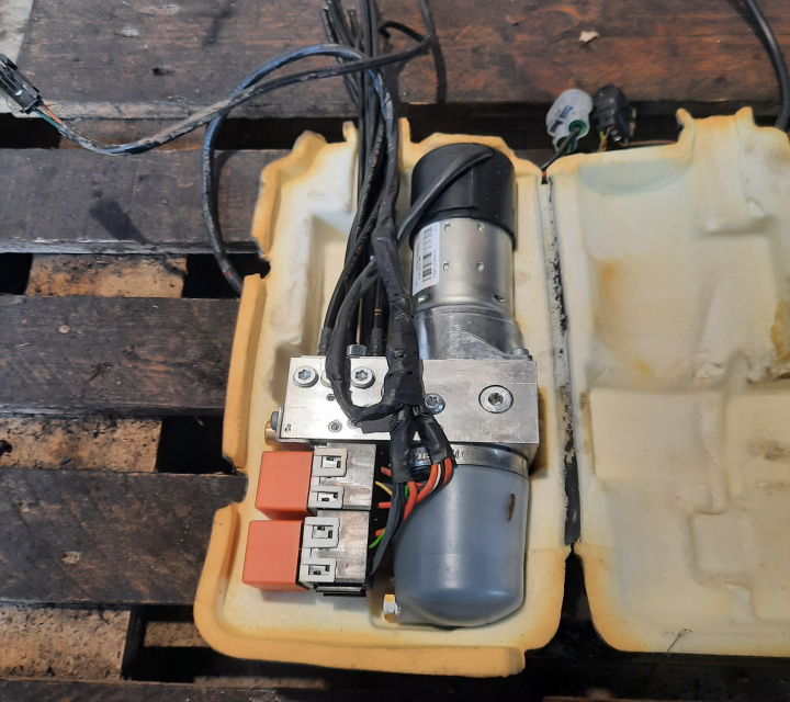 Pompa hidraulica decapotare 107621300 Peugeot 308 CC