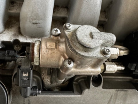 Pompa inalta Audi S8 motor 5.2 V10