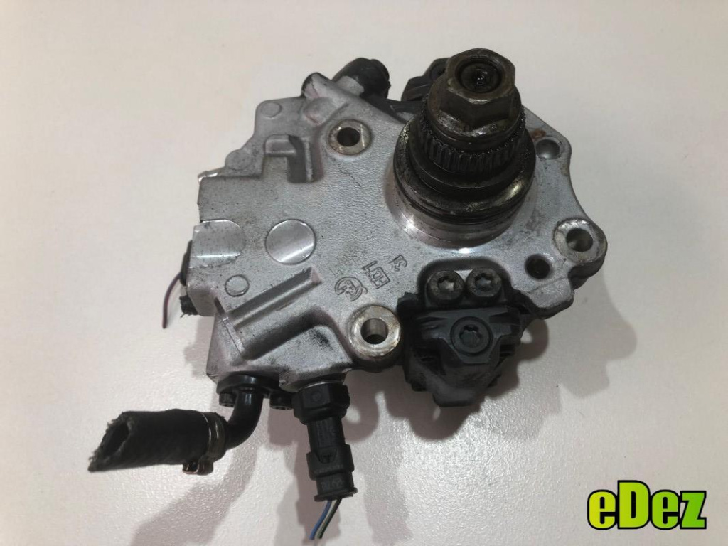 Pompa inalta Mercedes C-Class (2014->) [W205] 2
