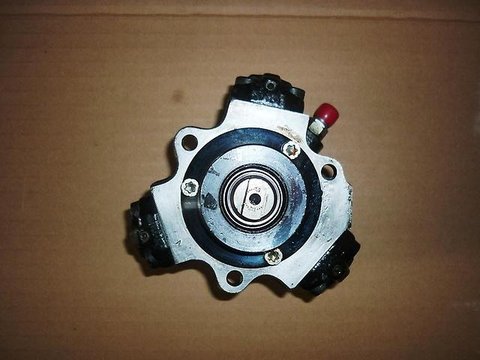 Pompa inalta presiune 0445010079 33100-27900 kia cerato 2.0 crdi