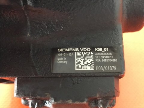 Pompa Inalta Presiune Citroen C4 Picasso 2.0 HDI SIEMENS 9685704880