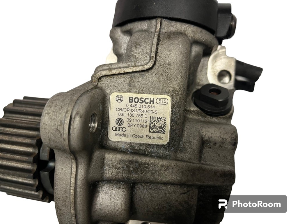 Pompa inalta presiune inalte 2.0 tdi CFF CFH CFG 03l130755d 0445010514 Audi A4 B8/8K