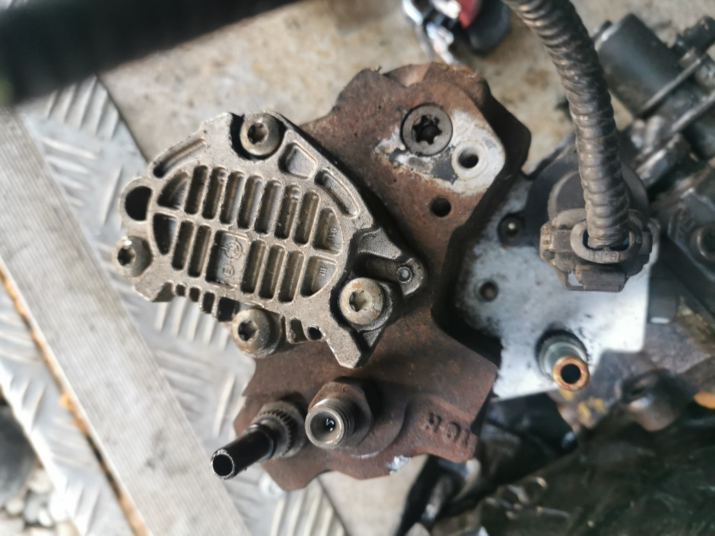 Pompa inalta presiune Mazda Ford Volvo Peugeot Citroen 1.6
