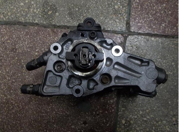 Pompa inalta presiune Mercedes E-Class W211 A6460700201