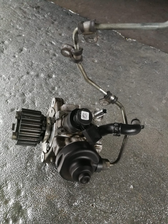 Pompa inalta presiune VW PASSAT CC cod motor CBAB, euro 5