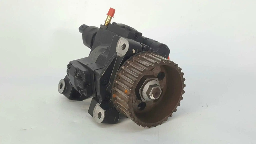 Pompa inalta Renault Megane 3 2009 1.5 DCI Diesel Cod Motor K9K(832) 106CP/78KW