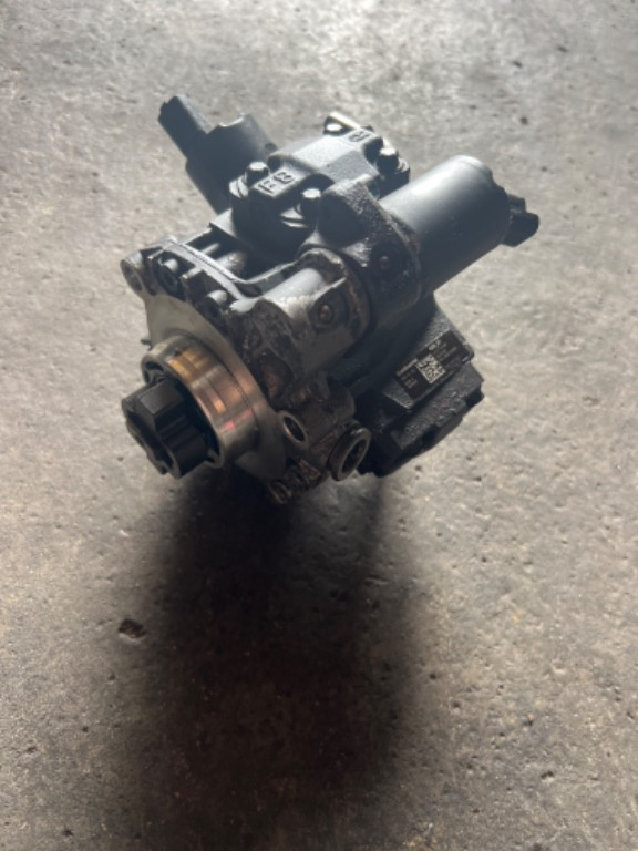 Pompa inalte 9685705080 / A2C27100268 / 5WS40380 2.0 TDCI Diesel Ford Mondeo Kuga S Max MK4 Volvo C30 S40 V50