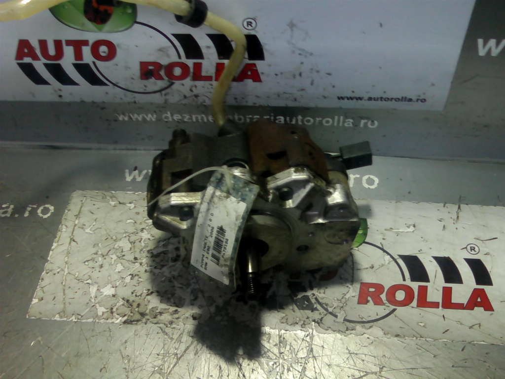 Pompa inalte BMW E90, 2.0 d an 2006.