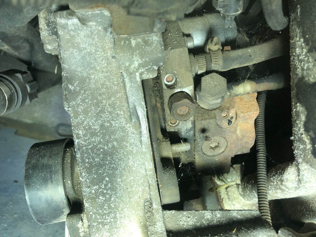 Pompa inalte bmw seria 1 e87 e82 e81 e90 2.0 d M47