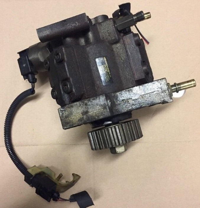 Pompa inalte cod 4s7q-9b395-aj land rover discovery III 2.7 td 190 cai