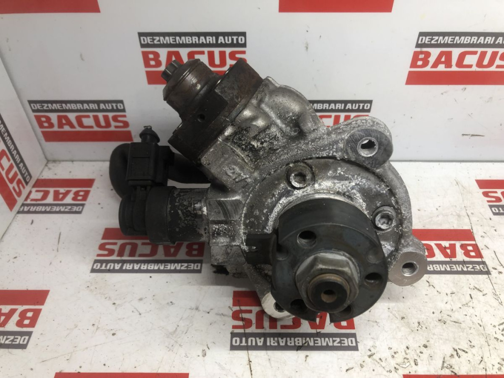 Pompa Inalte injecție Audi A4 b8 2.0 CGL COD 0445