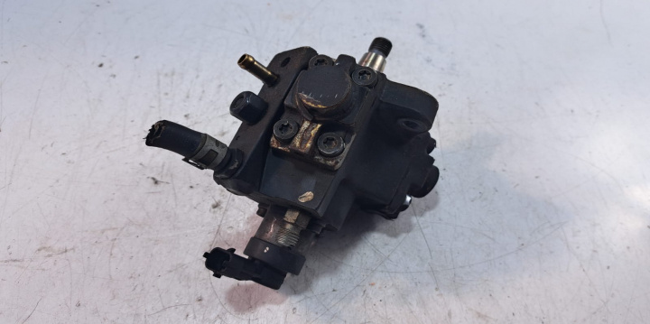 Pompa inalte/ injectie Cod: 55574632 / 0445010248 Opel Zafira C [2012 - 2016] Tourer minivan 2.0 CDTI MT (130 hp)